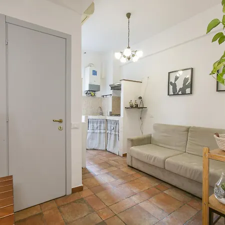 Bb Trastevere Station - Room1 Couette-café